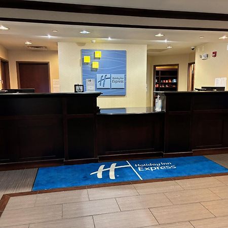 Holiday Inn Express Belle Vernon Exteriör bild