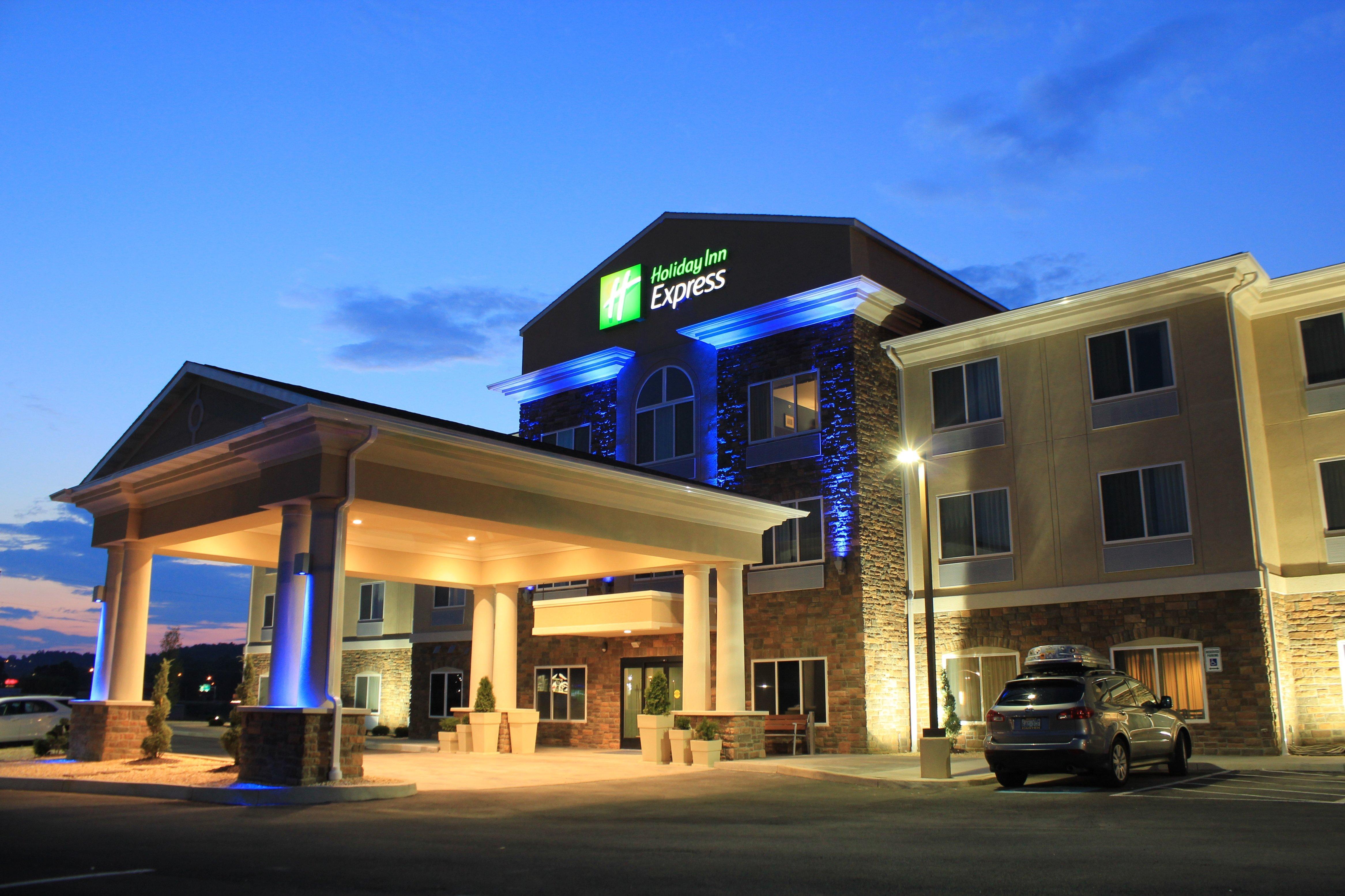 Holiday Inn Express Belle Vernon Exteriör bild